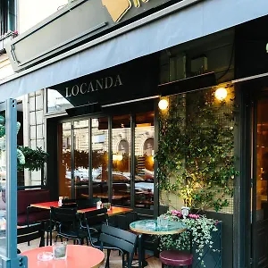 ** Nocleg ze śniadaniem Pandenus Brera Włochy