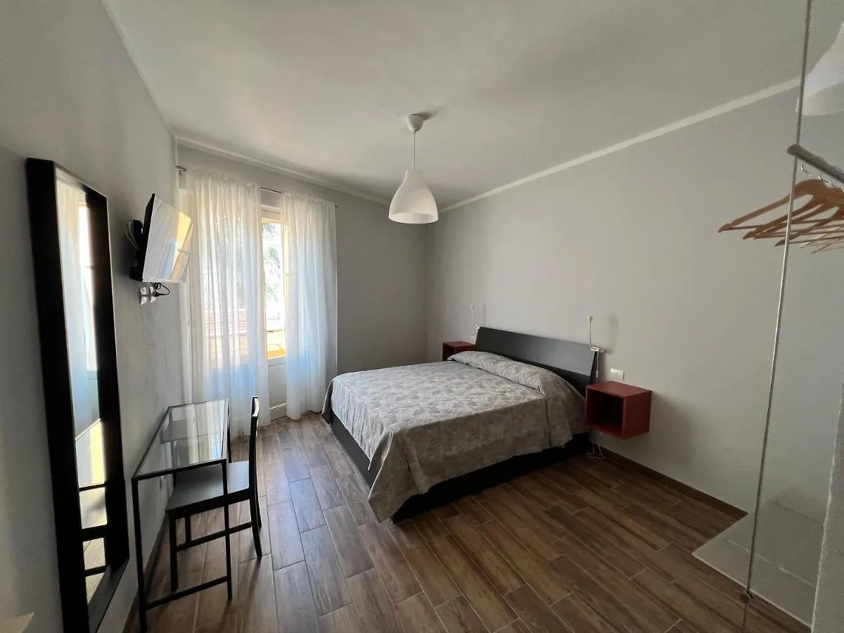 Guest house We Love Tower Self Check-In Pisa Italy