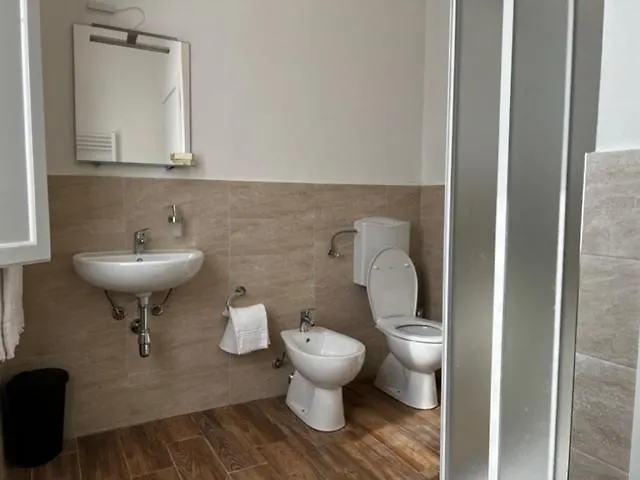 Guest house We Love Tower Self Check-In Pisa Italy